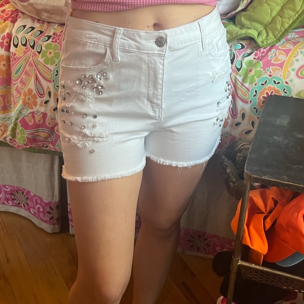 White Studded Denim Shorts - Picture 5 of 9